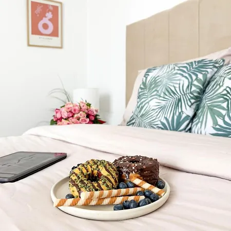 Golden Nest - M&n Apartamento *