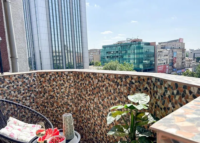 Golden Nest - M&n Apartman Bukarest