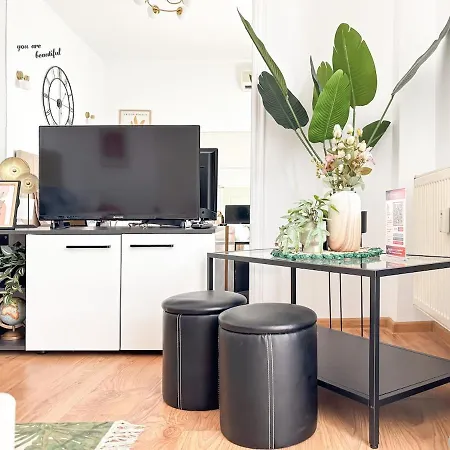 Golden Nest - M&n * Bukarest